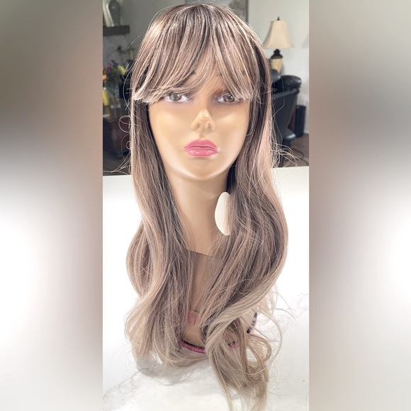 HAIR, 26”+ long, straight, with bangs, Ombre brown to ash shade - Picture 4 of 10